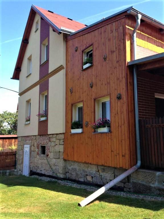 Ubytování U Rybníčka Arnoltice u Děčína Exteriér fotografie