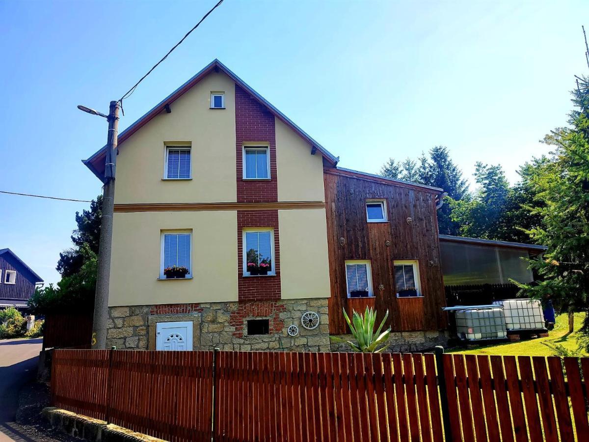 Ubytování U Rybníčka Arnoltice u Děčína Exteriér fotografie