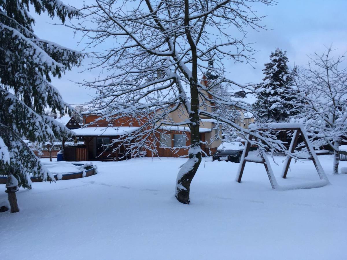 Ubytování U Rybníčka Arnoltice u Děčína Exteriér fotografie